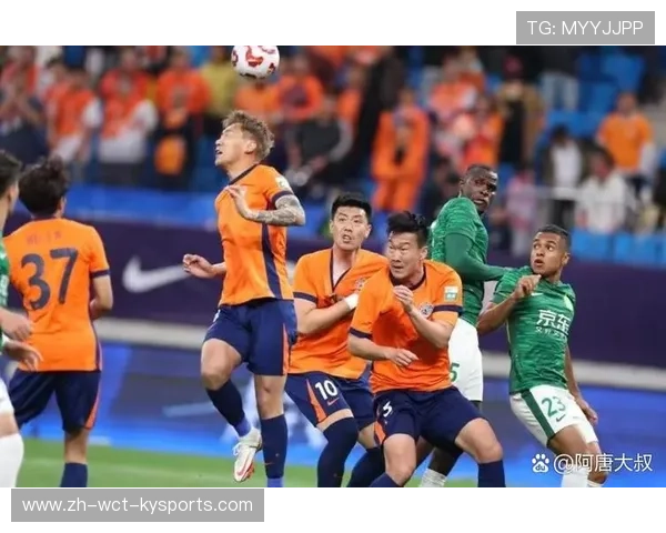 经典的中超联赛：回顾中超联赛中经典的比赛和赛事时刻。